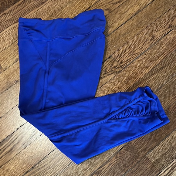 ATHLETA Yoga Pants/Capri Leggings Sz M - Picture 1 of 6